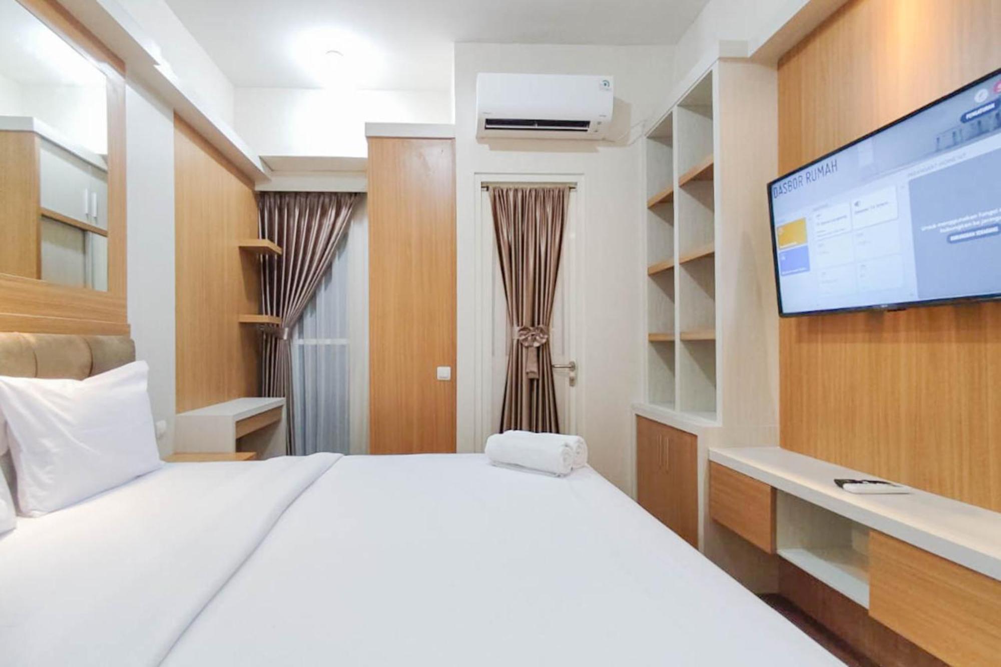 Minimalist And Homey At Amartha View By Travelio