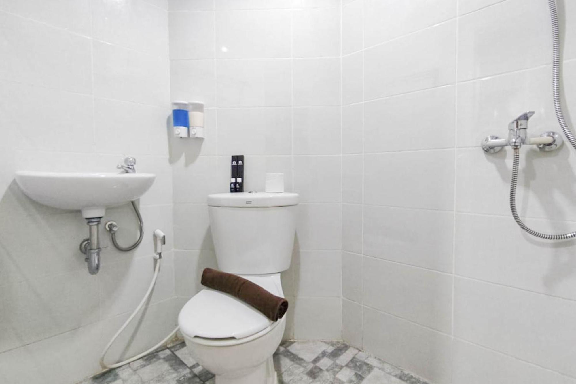 Apartemen Minimalist And Homey At Amartha View By Travelio *